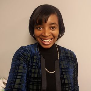 Meet your Posher, Evelyn